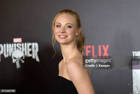 deborah ann woll hot|859 Fotos und hochauflösende Bilder zu Deborah Ann Woll Fotos